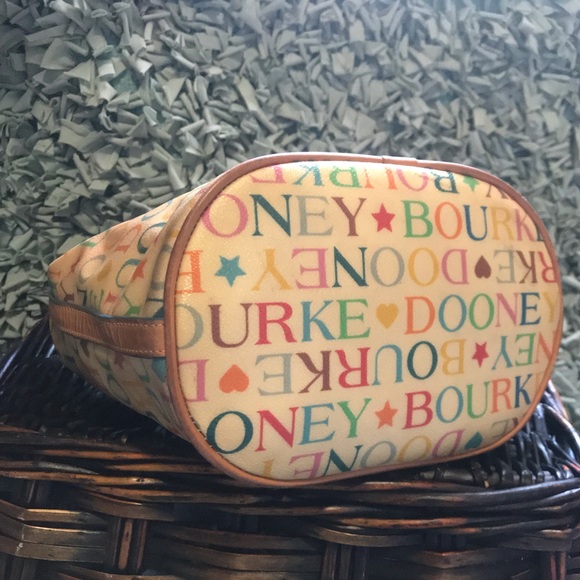 Dooney & Bourke Bucket Purse - Picture 5 of 8